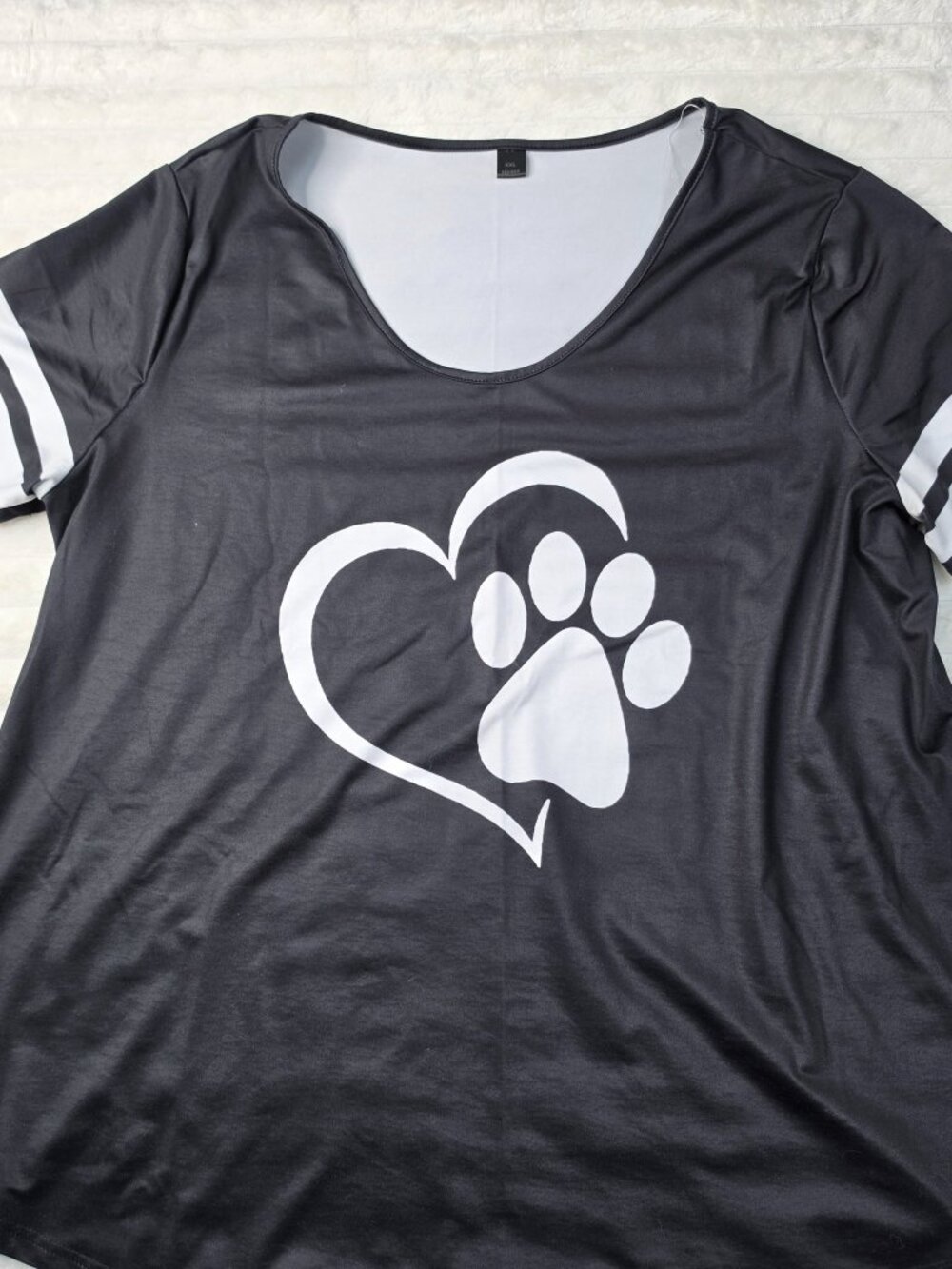 Black Heart & Paw Print Varsity Stripe Tee XXL
